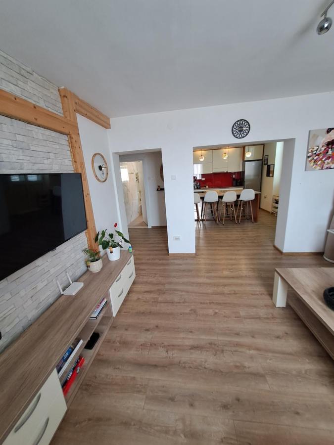 شقة بلوتشي  في Apartman Nera المظهر الخارجي الصورة